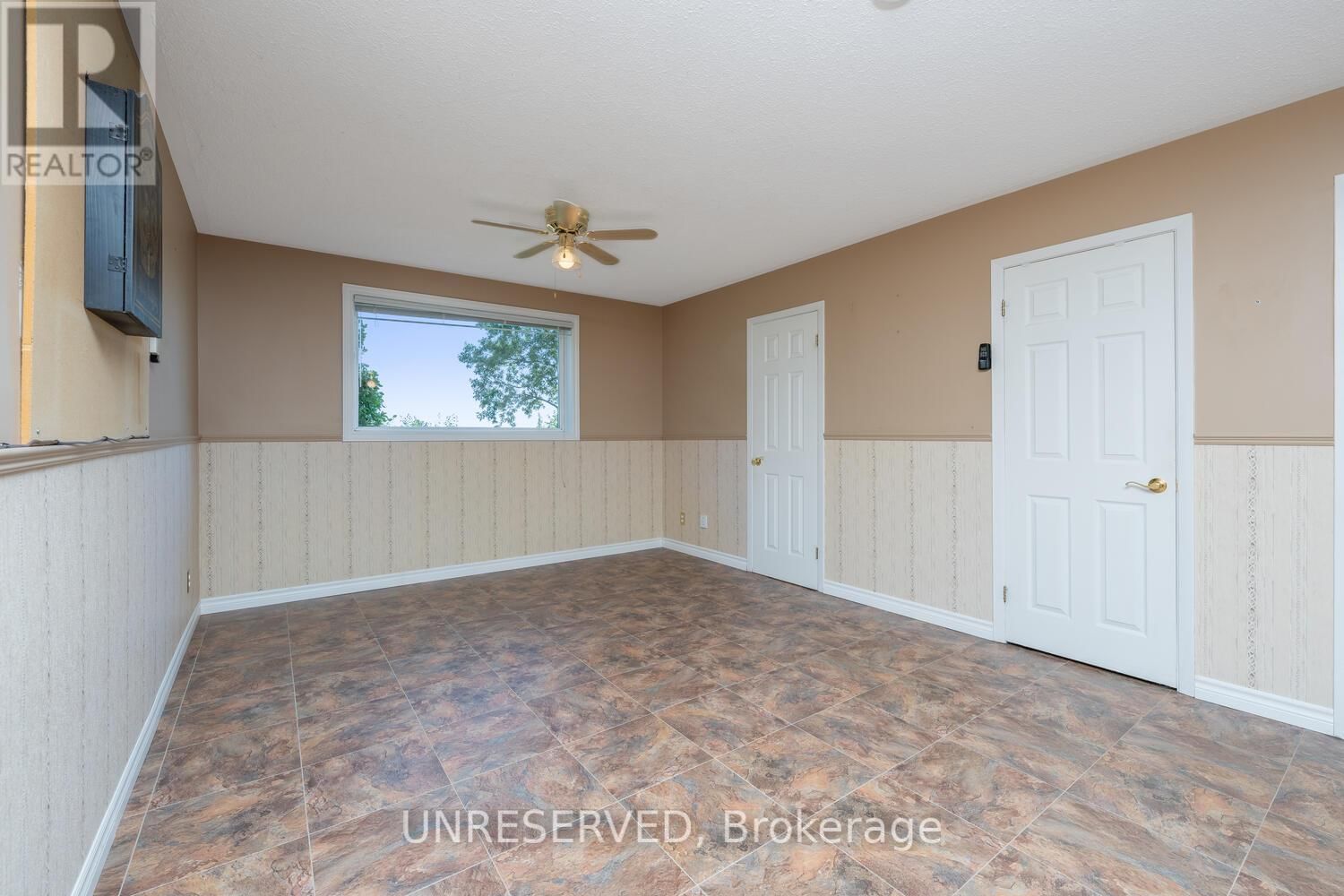 13074 FALLBROOK TRAIL Image 23