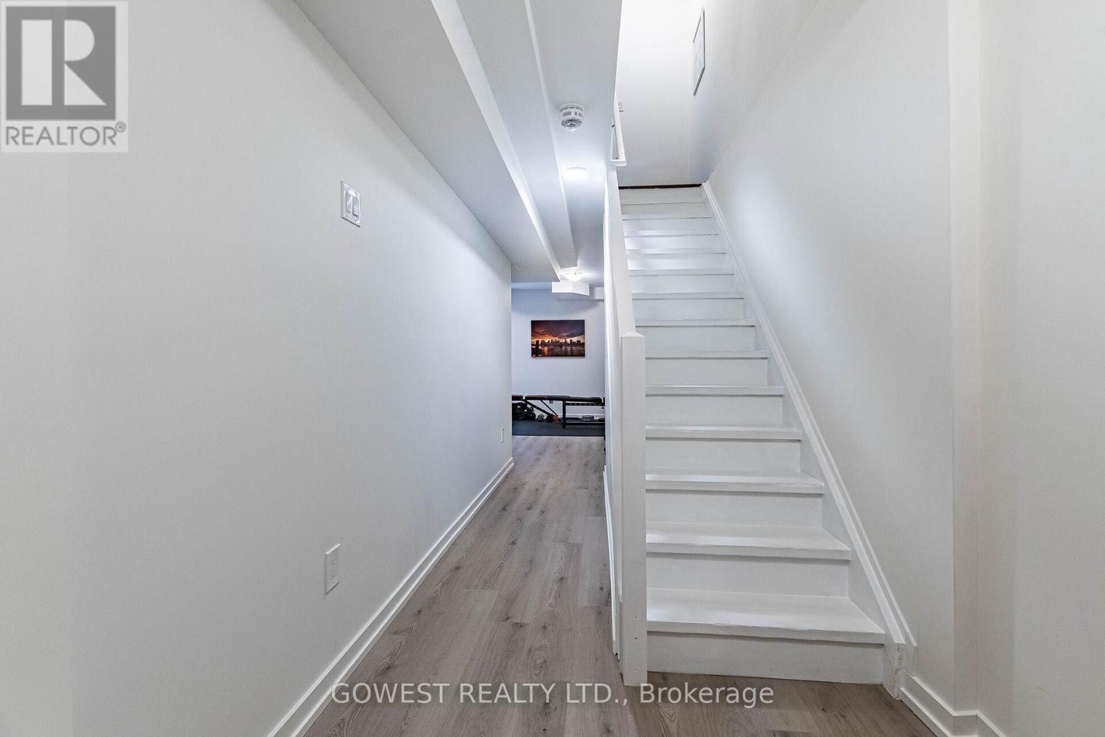 396 BELCOURT COMMON Image 31