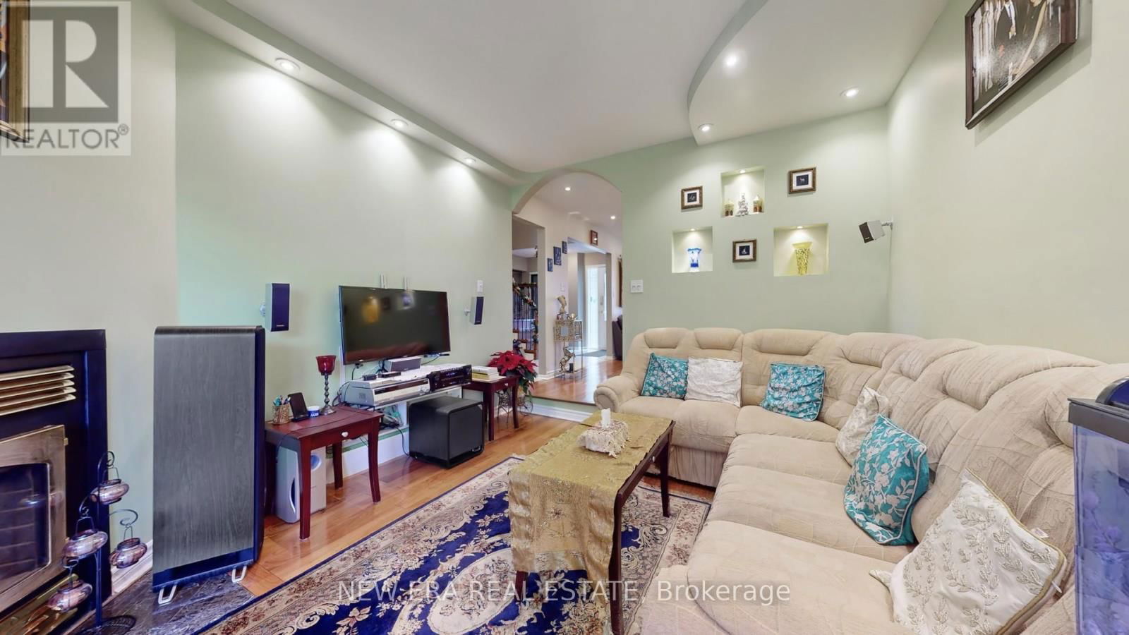 7221 DANTON PROMENADE Image 12