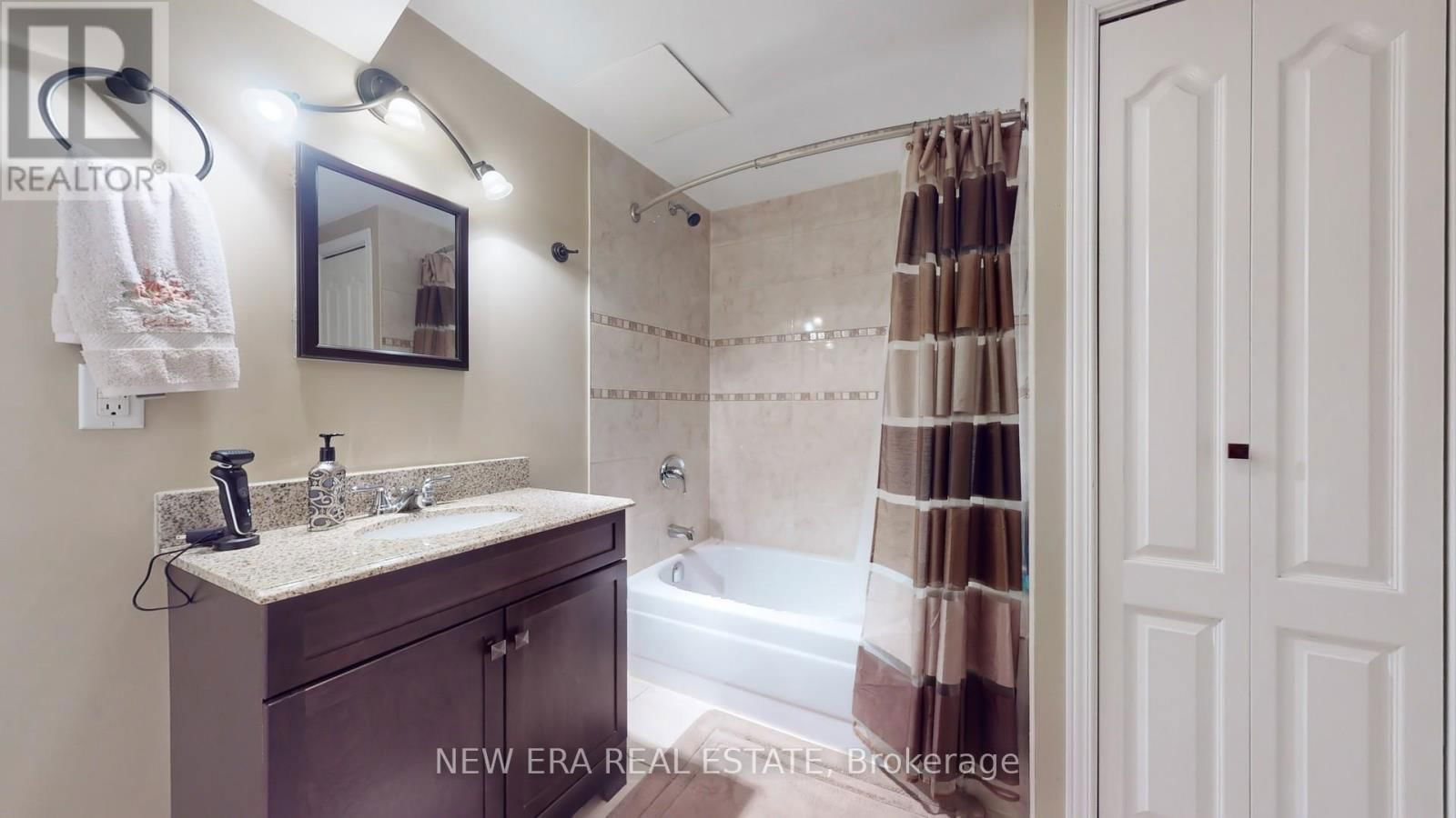 7221 DANTON PROMENADE Image 33