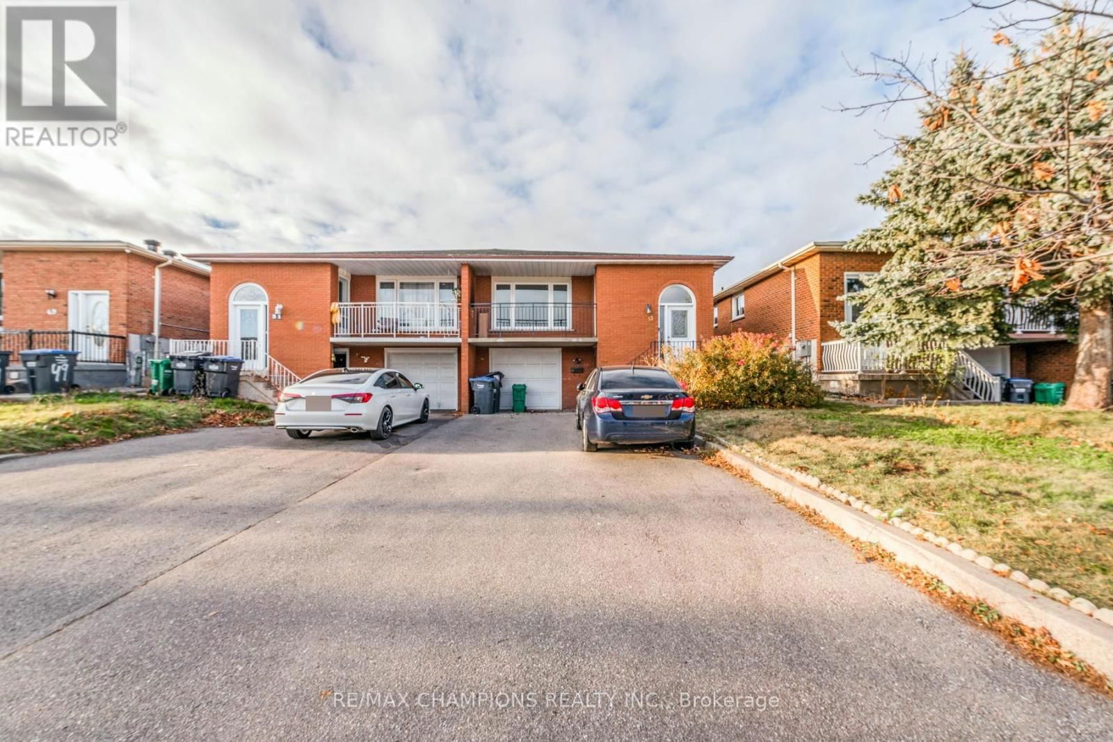 53 JELLICOE CRESCENT Image 3