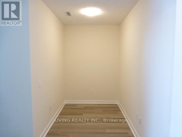 2510 - 3975 GRAND PARK DRIVE Image 6