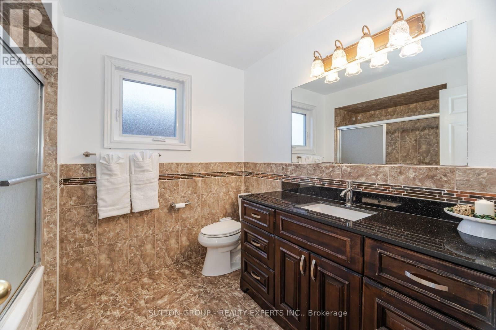 1006 WHITE CLOVER WAY Image 30