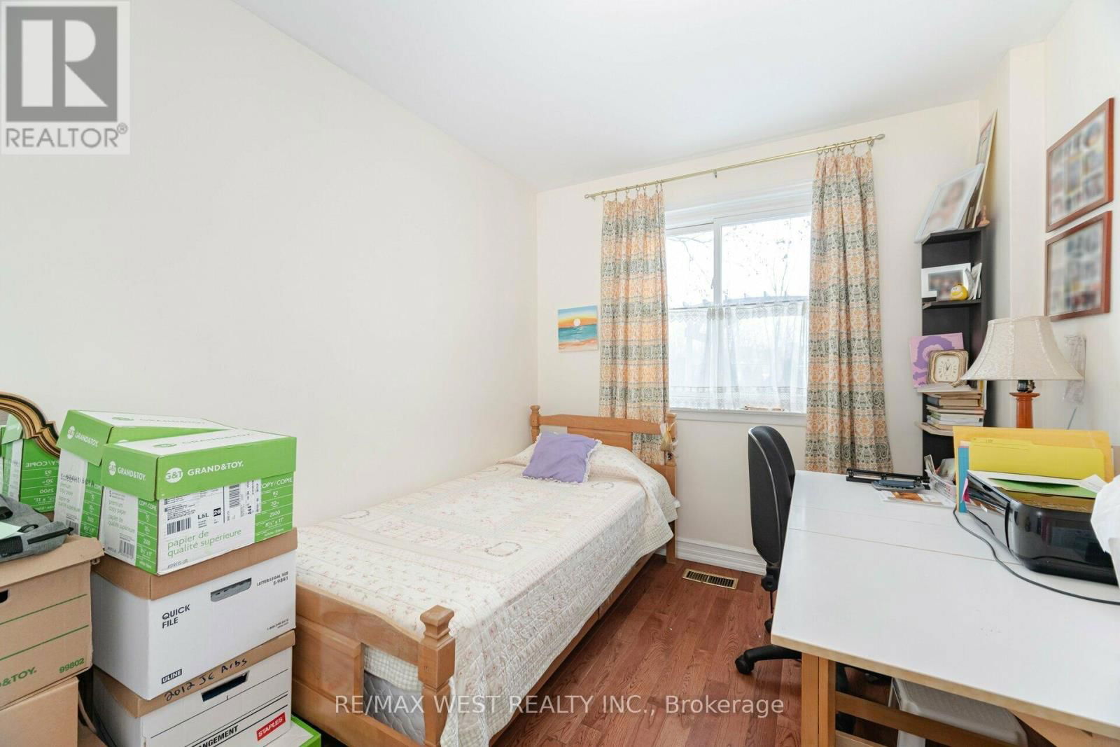 111 WARESIDE ROAD Image 21