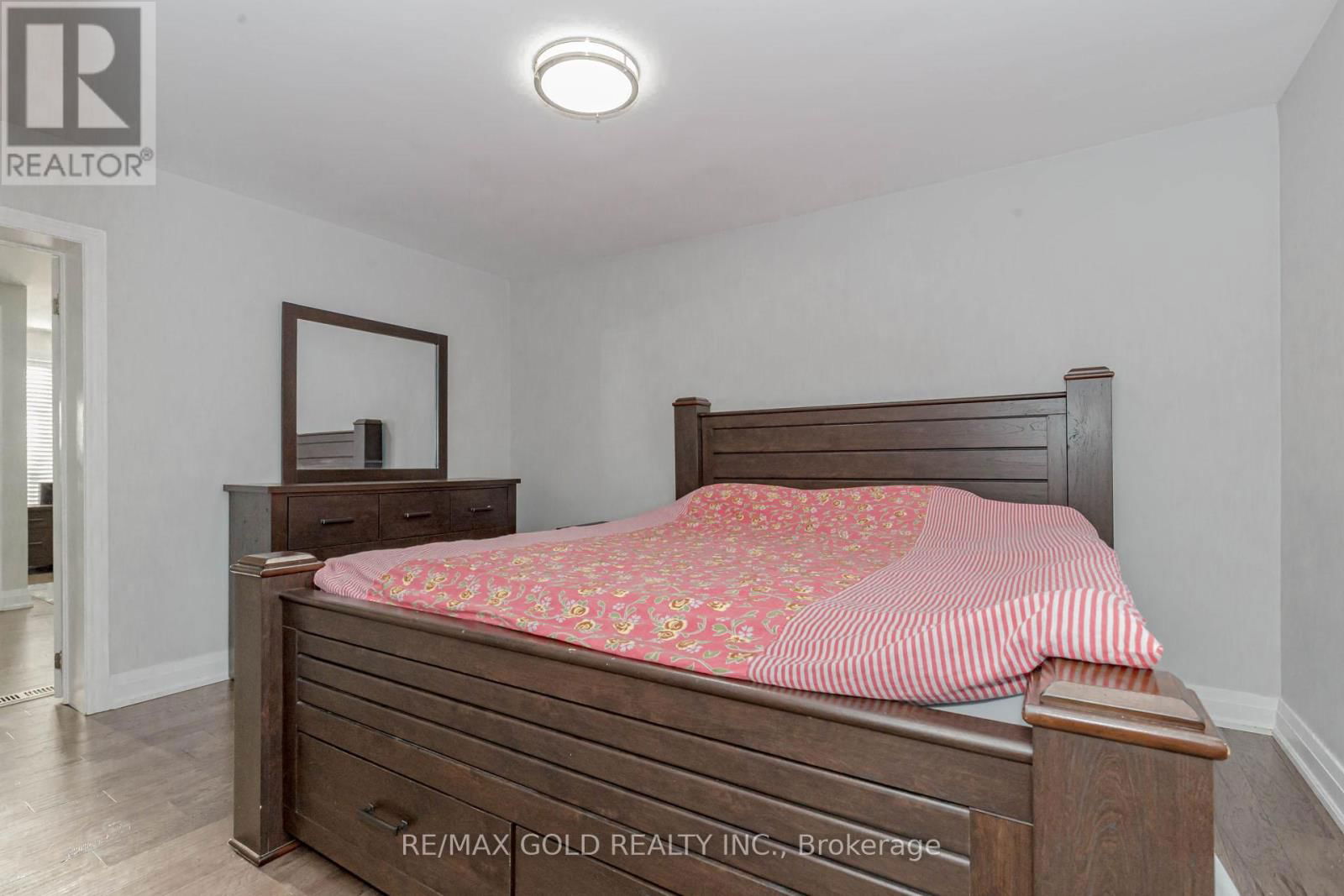 2085 BRIDGE ROAD Image 12