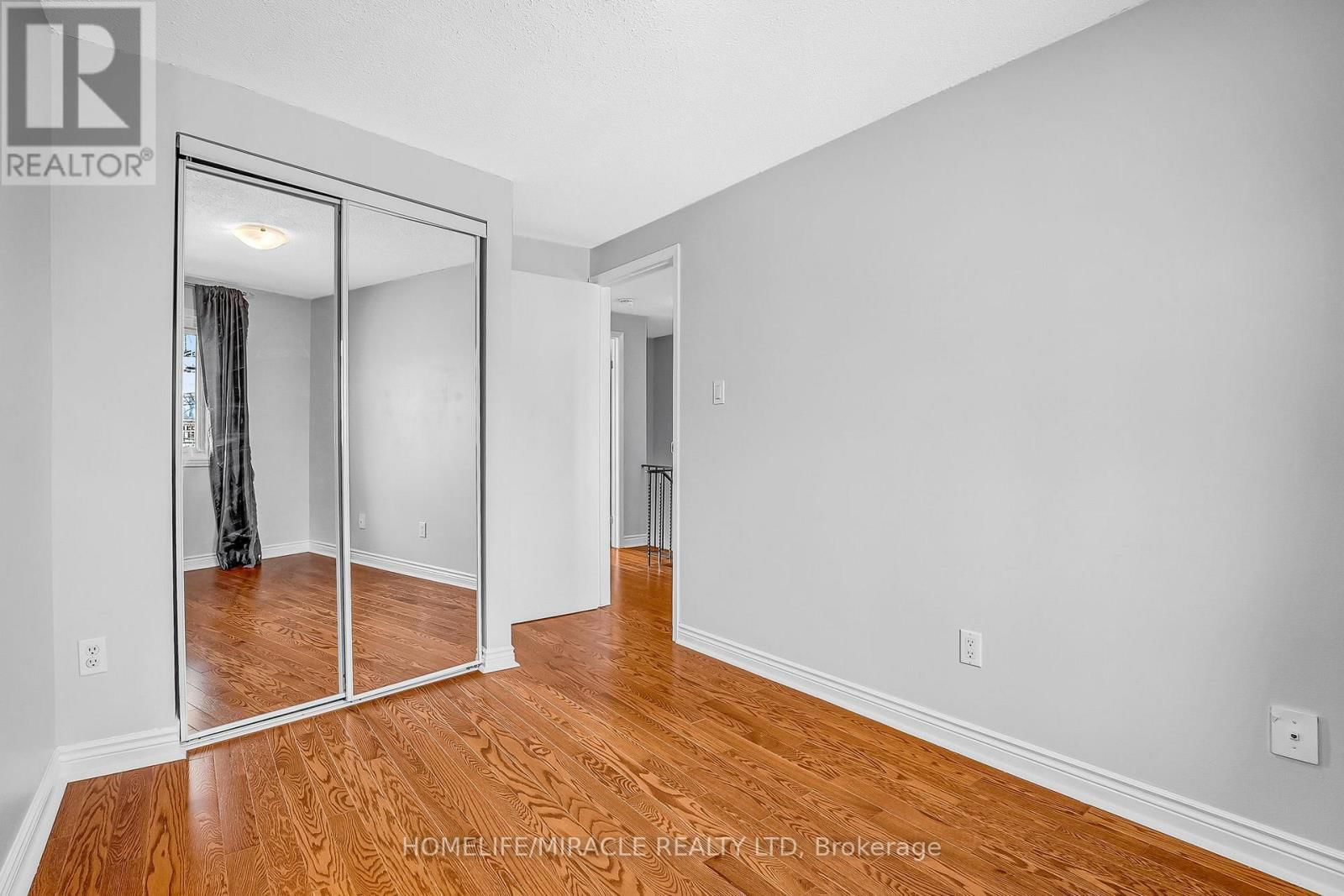 51 - 2035 ASTA DRIVE Image 30