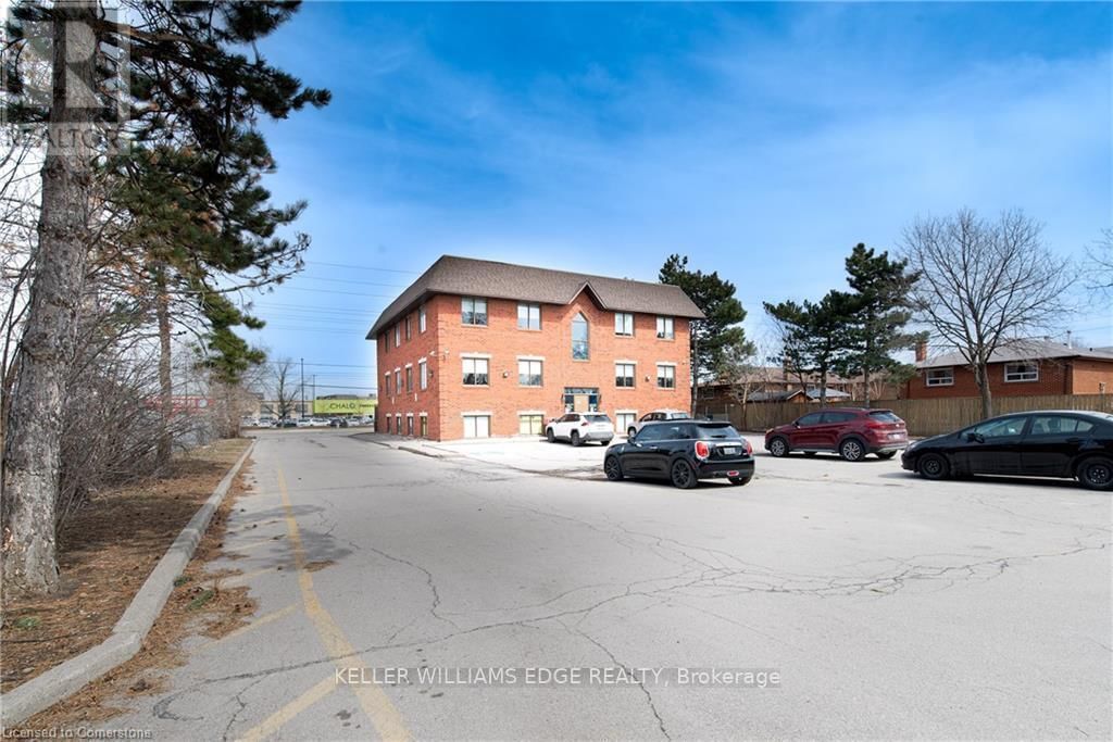 7200 GOREWAY DRIVE Image 15