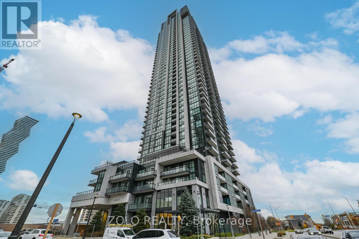 # 1510 - 3975 GRAND PARK DRIVE W Image 1