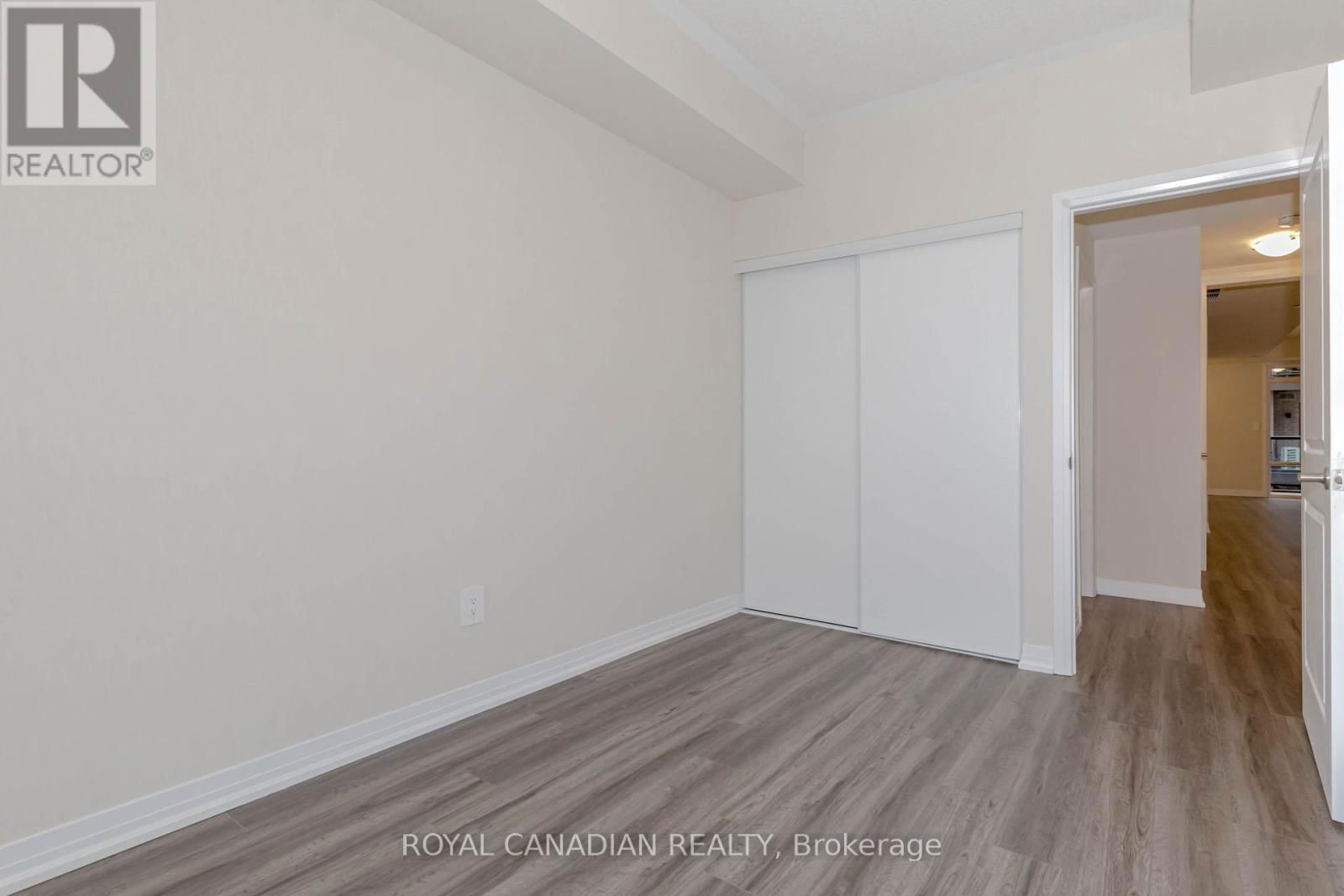 119 - 1581 ROSE WAY Image 34