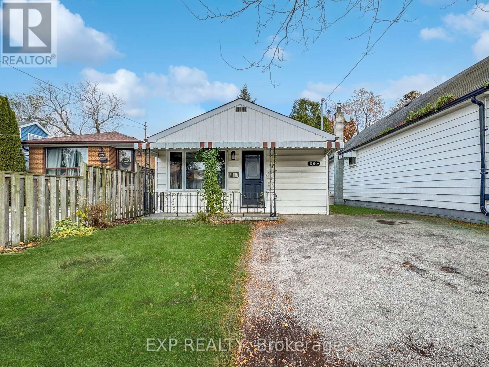 1089 MEREDITH AVENUE Image 30