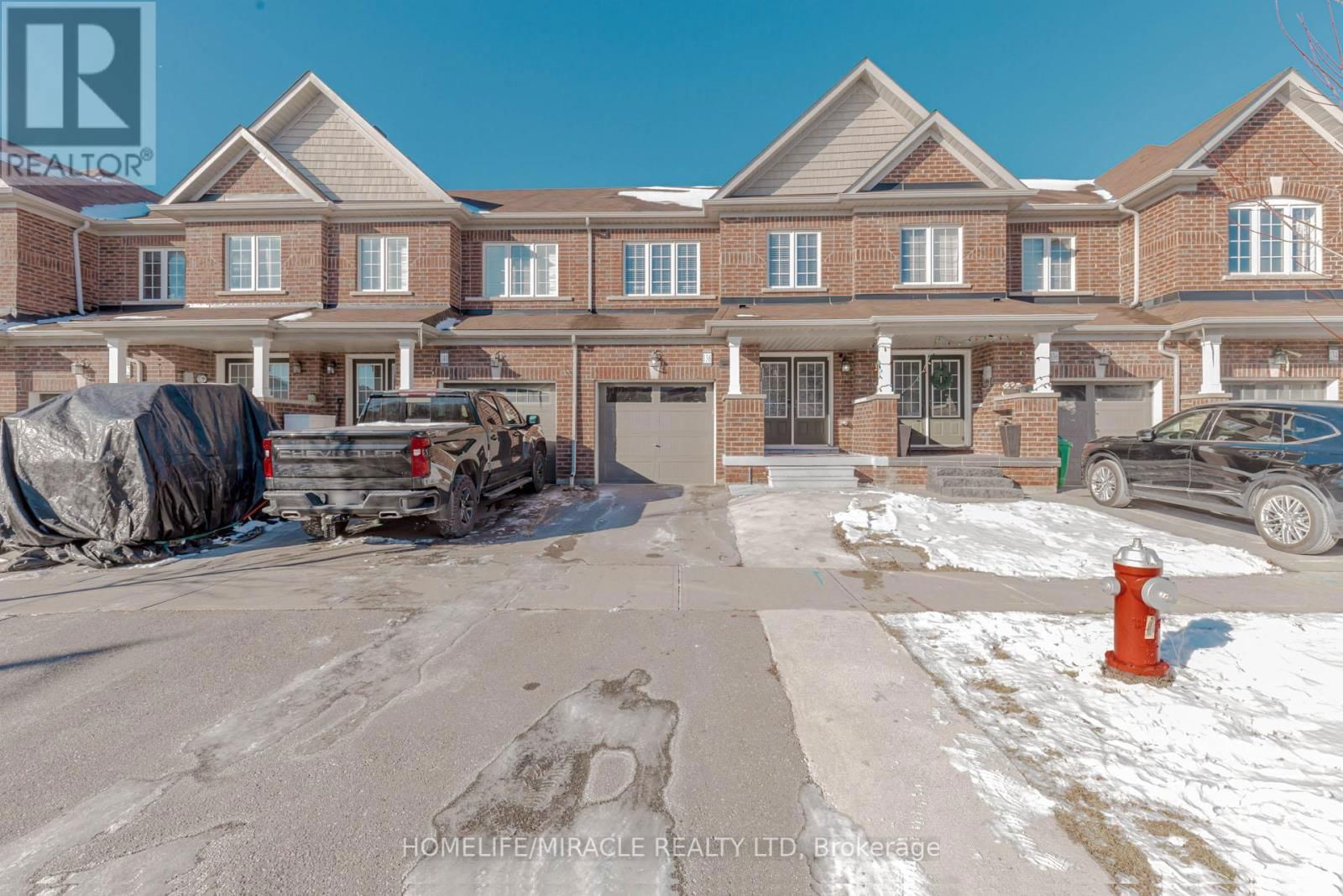 138 BAFFIN CRESCENT Image 1