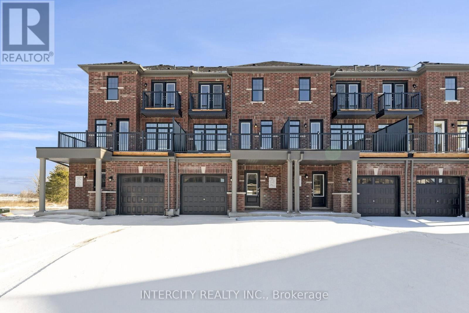 3 - 382 TIM MANLEY AVENUE Image 1