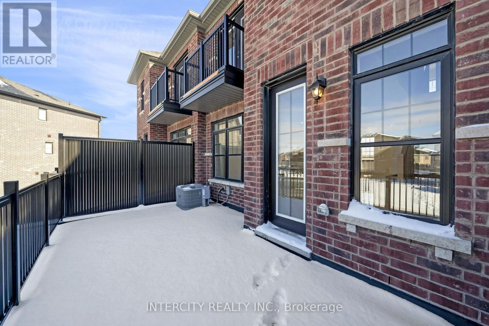 3 - 382 TIM MANLEY AVENUE Image 17