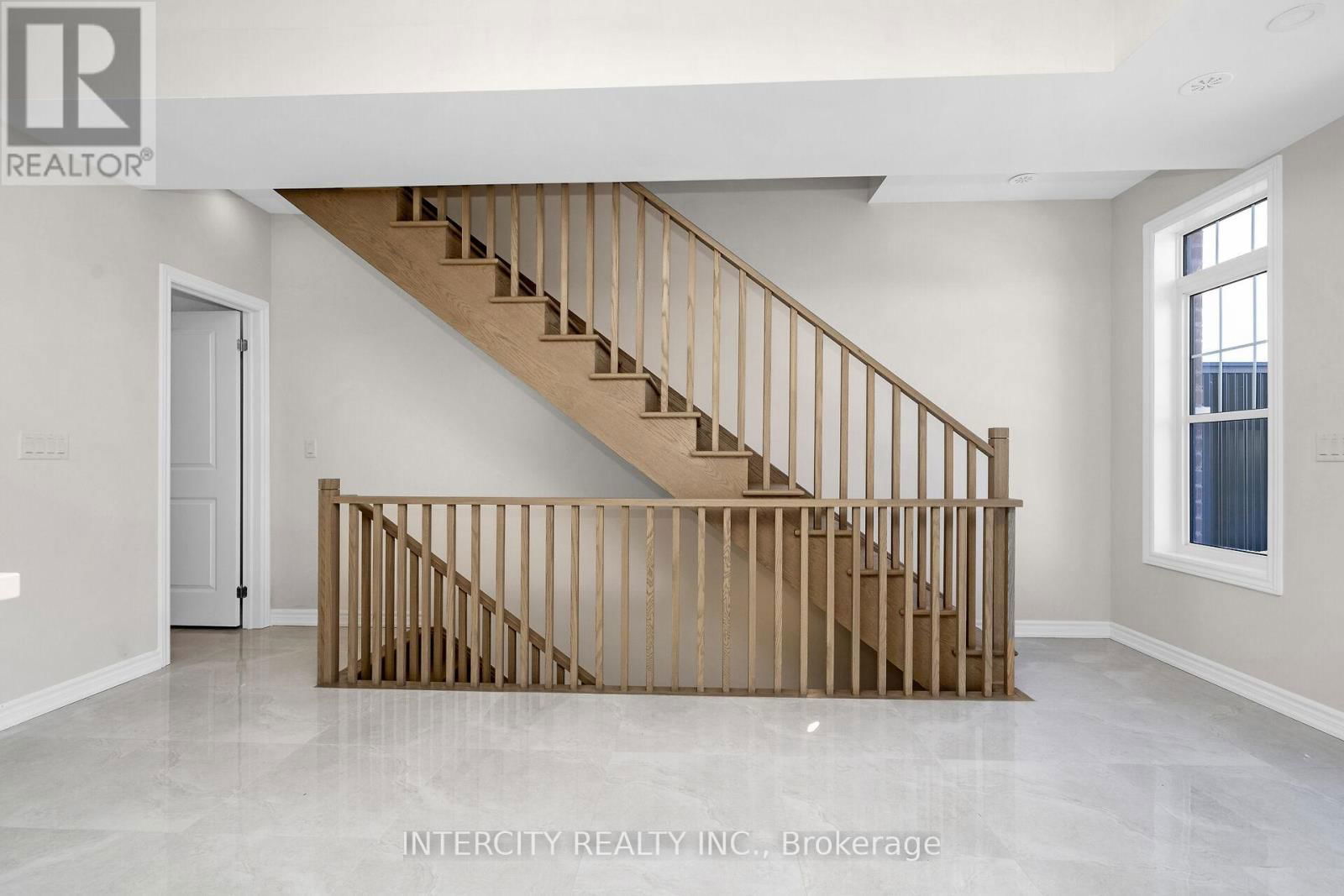 3 - 382 TIM MANLEY AVENUE Image 18