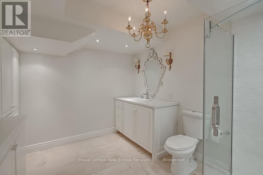 3286 SHELBURNE PLACE Image 23