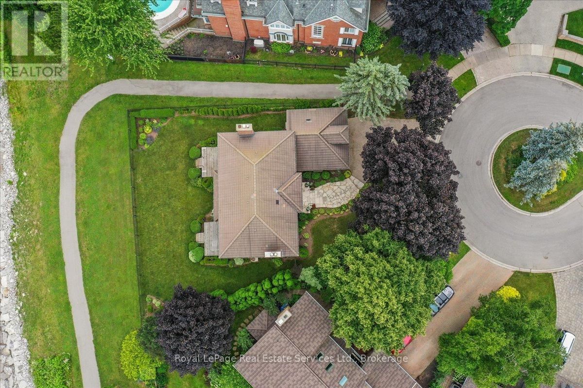 3286 SHELBURNE PLACE Image 35