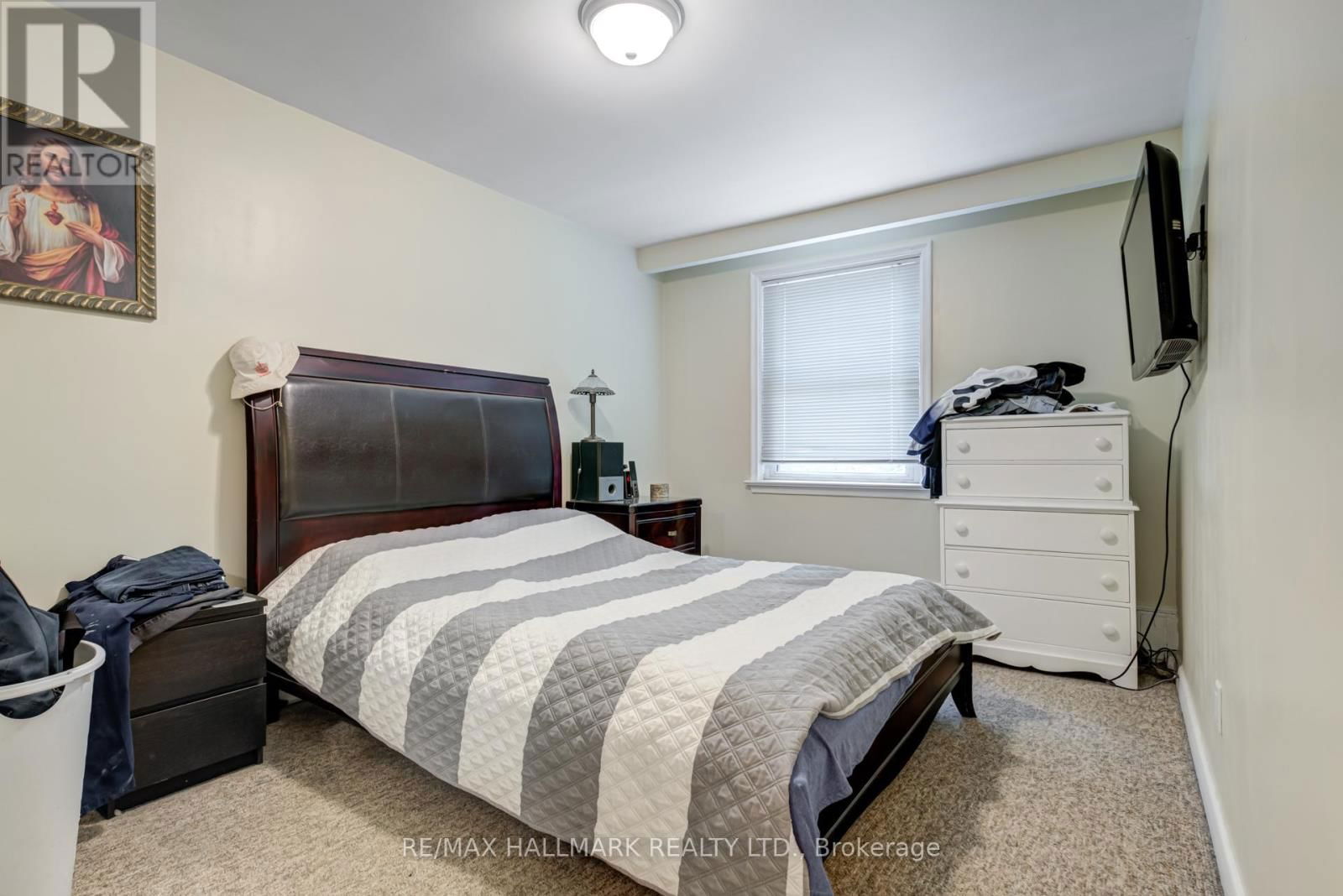 38 PENDEEN AVENUE Image 15