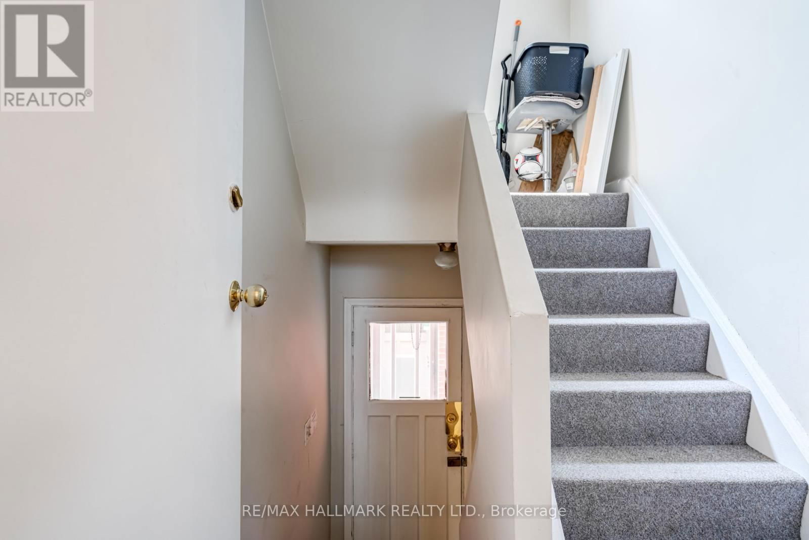 38 PENDEEN AVENUE Image 17