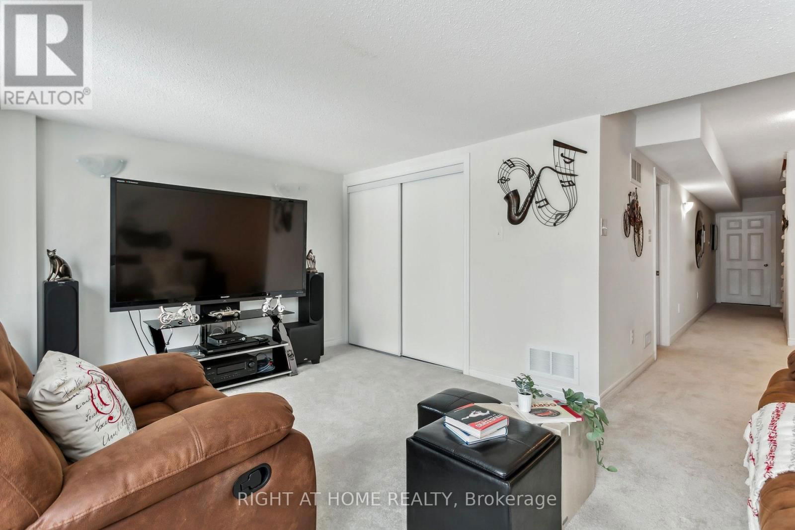 23 - 233 DUSKYWING WAY Image 28