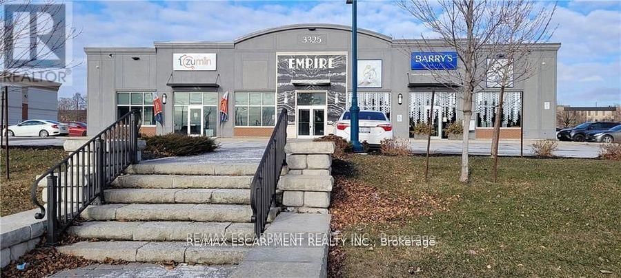 7 - 3325 HARVESTER ROAD Image 3