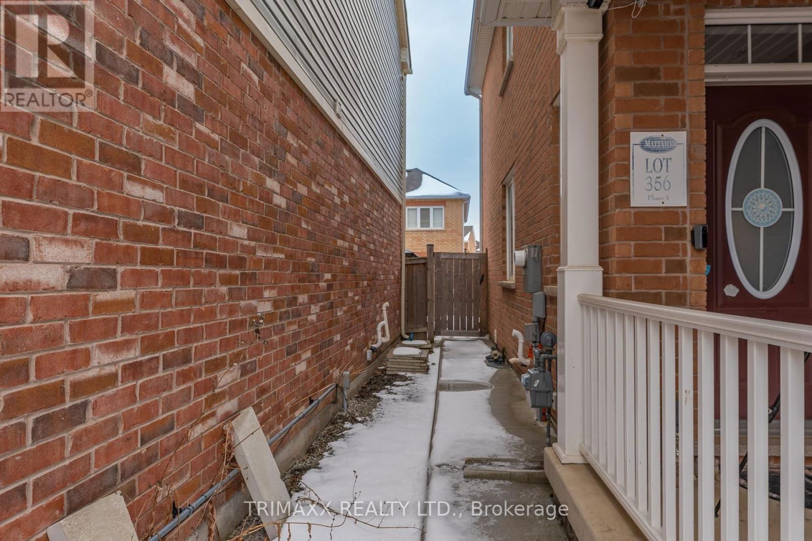 68 ROBERT PARKINSON DRIVE Image 31