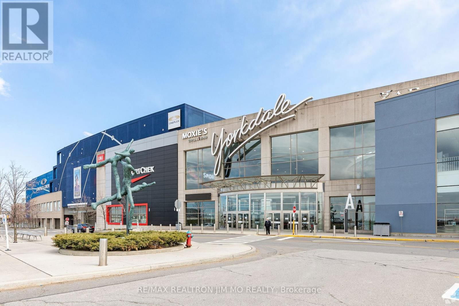 LPH21 - 1100 SHEPPARD AVENUE W Image 22