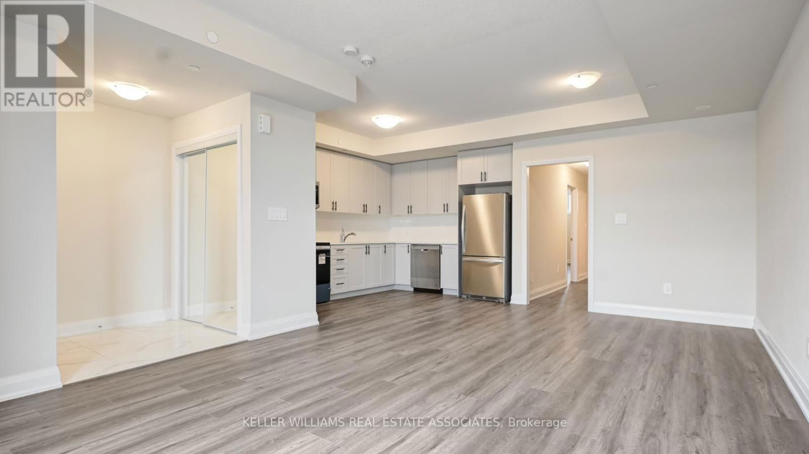 130 - 1565 ROSE WAY Image 12