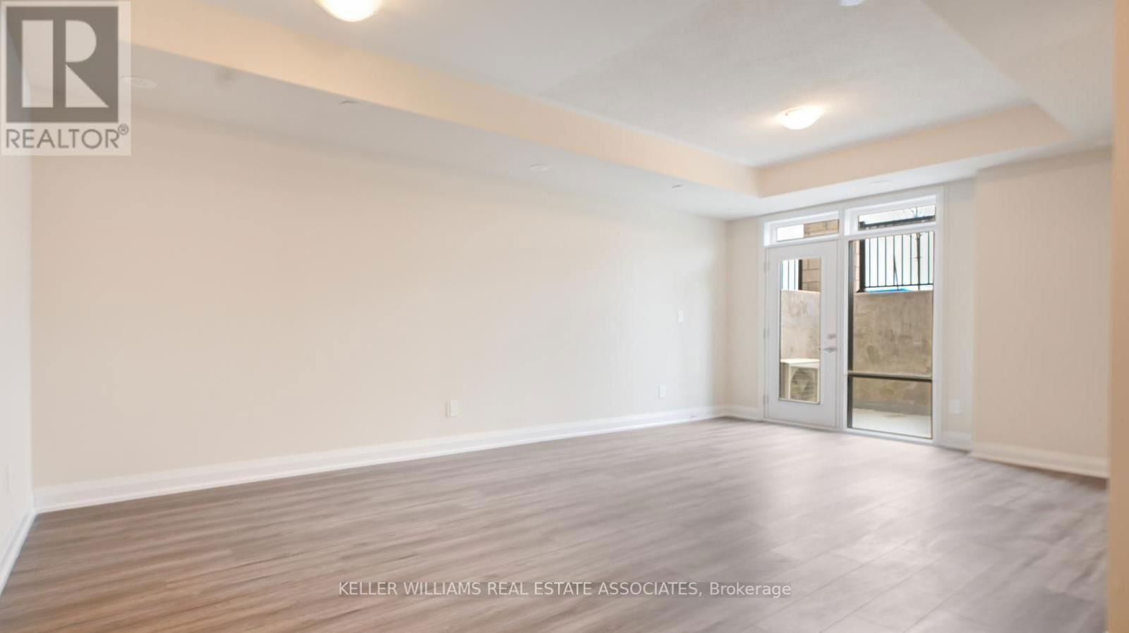 130 - 1565 ROSE WAY Image 14