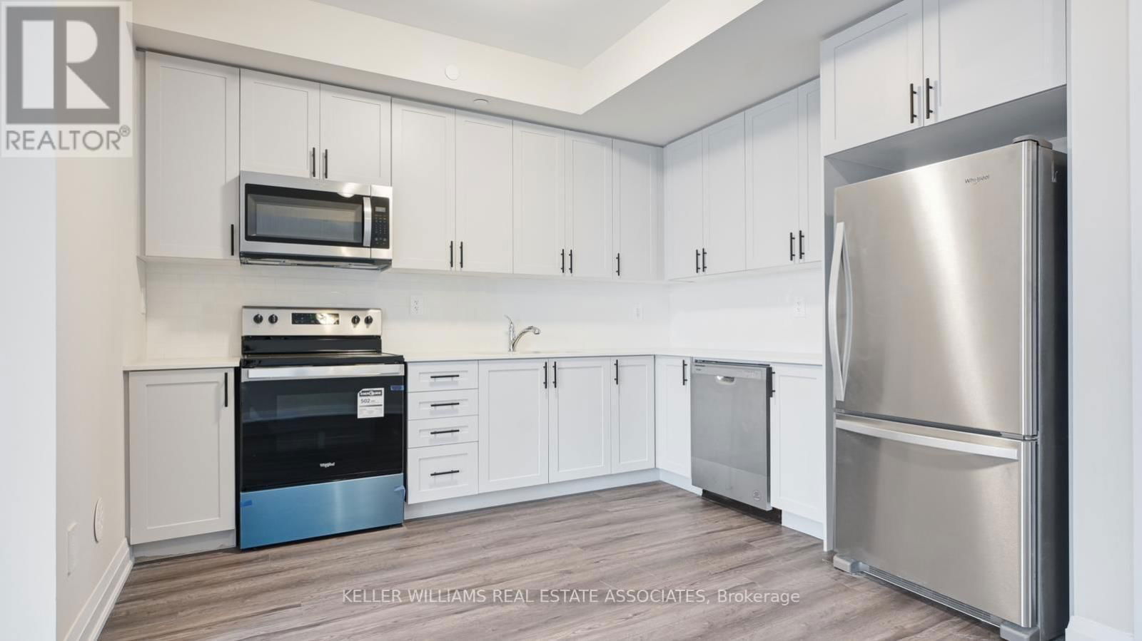 130 - 1565 ROSE WAY Image 15