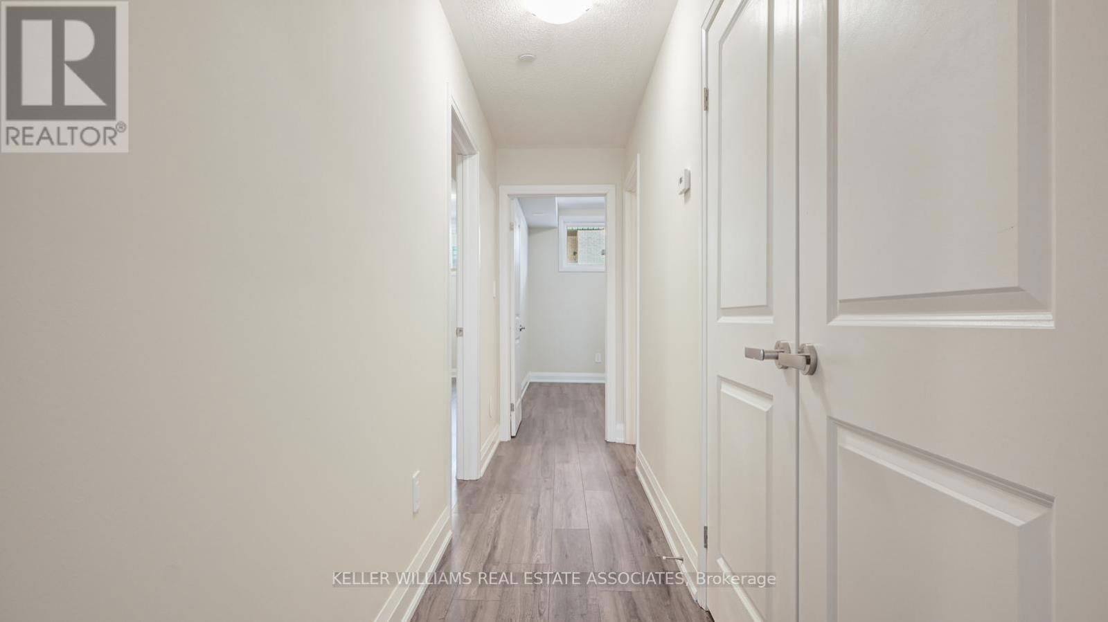 130 - 1565 ROSE WAY Image 18