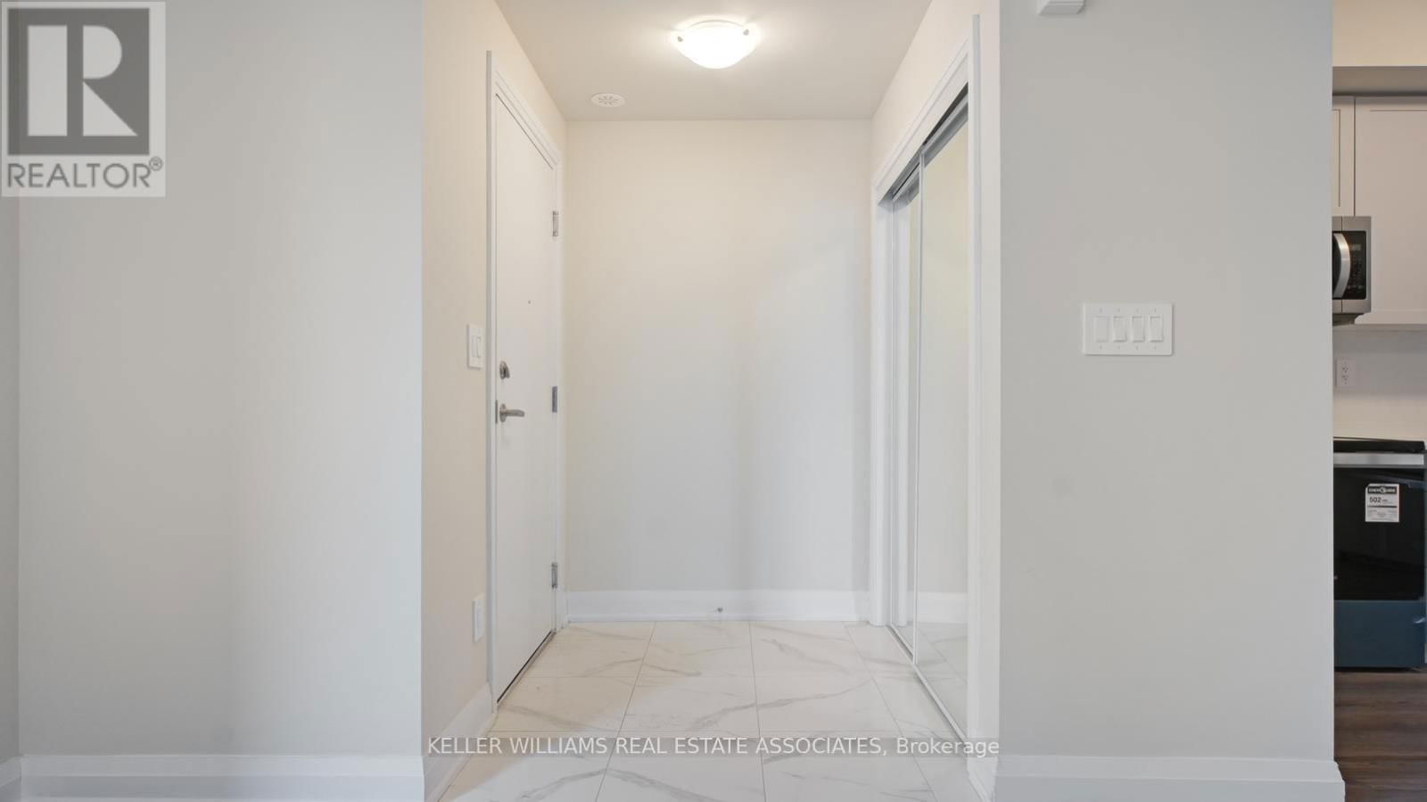 130 - 1565 ROSE WAY Image 5