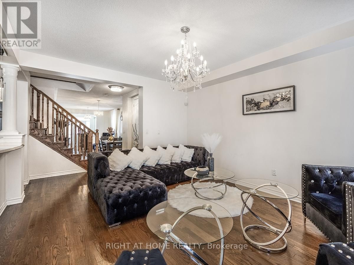 653 LANGHOLM STREET Image 4