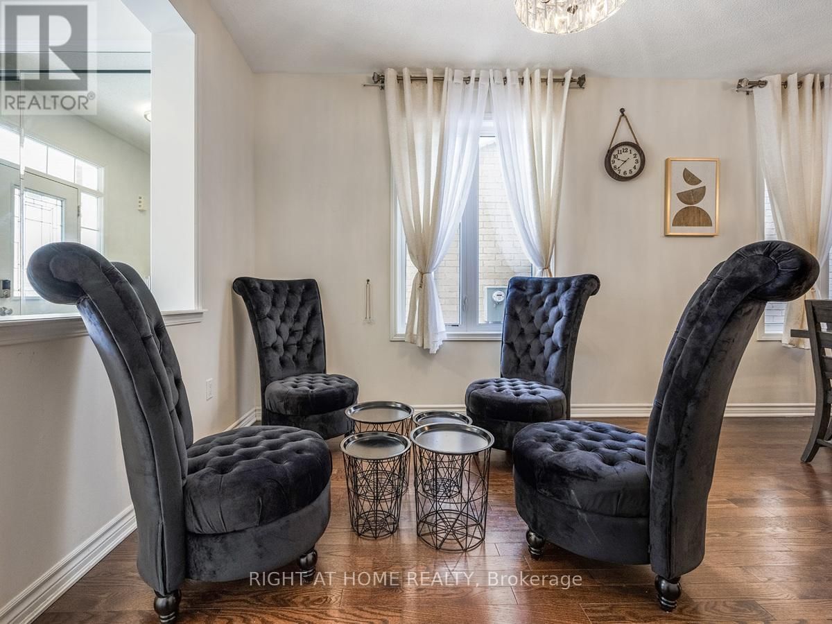 653 LANGHOLM STREET Image 7