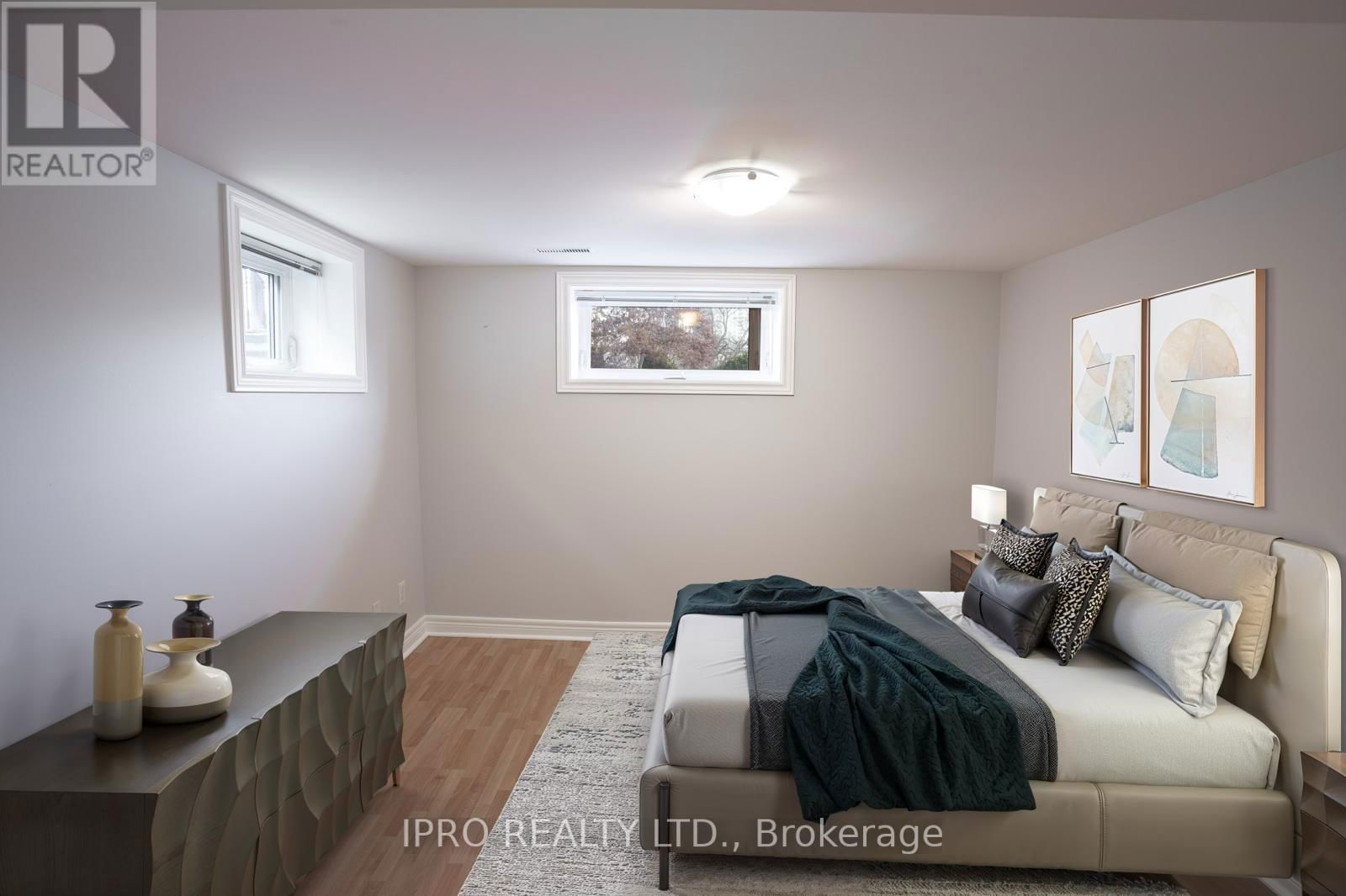 LOWER - 3519 PALGRAVE ROAD Image 3