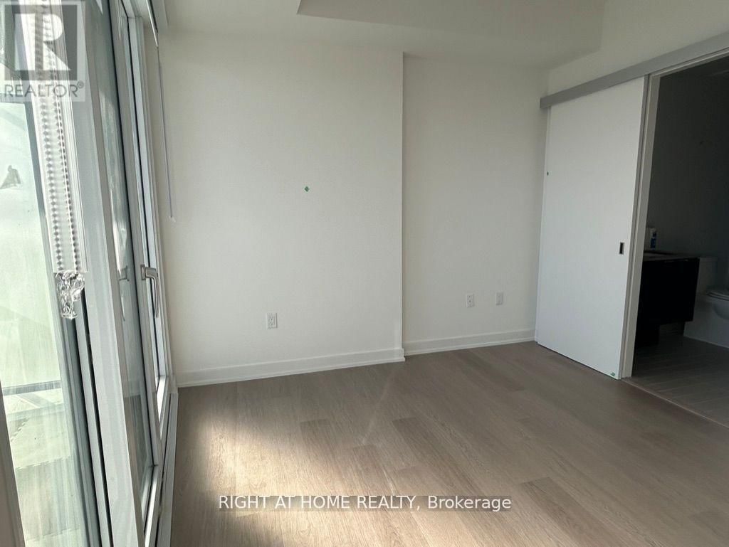 4106 - 3883 QUARTZ ROAD Image 14