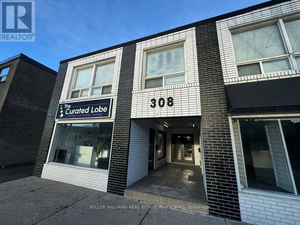 2 - 308 LAKESHORE ROAD E Image 1