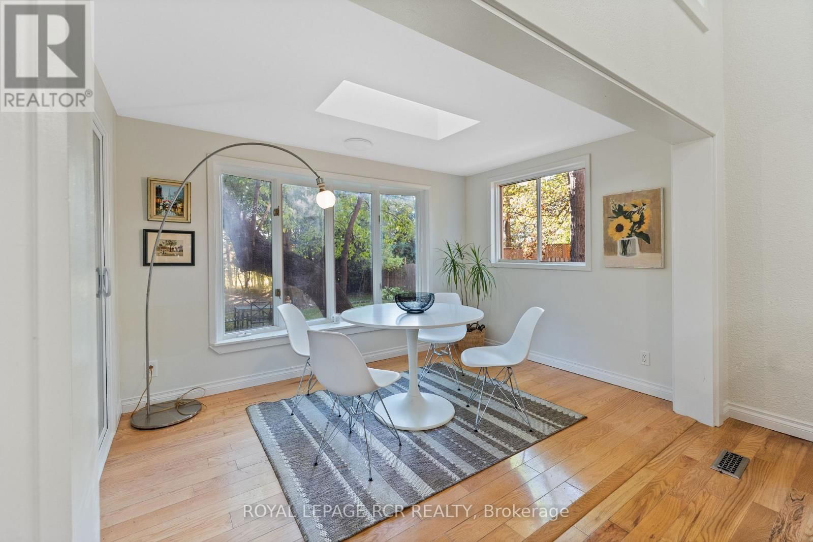 27 JOHN STREET NORTH Image 19