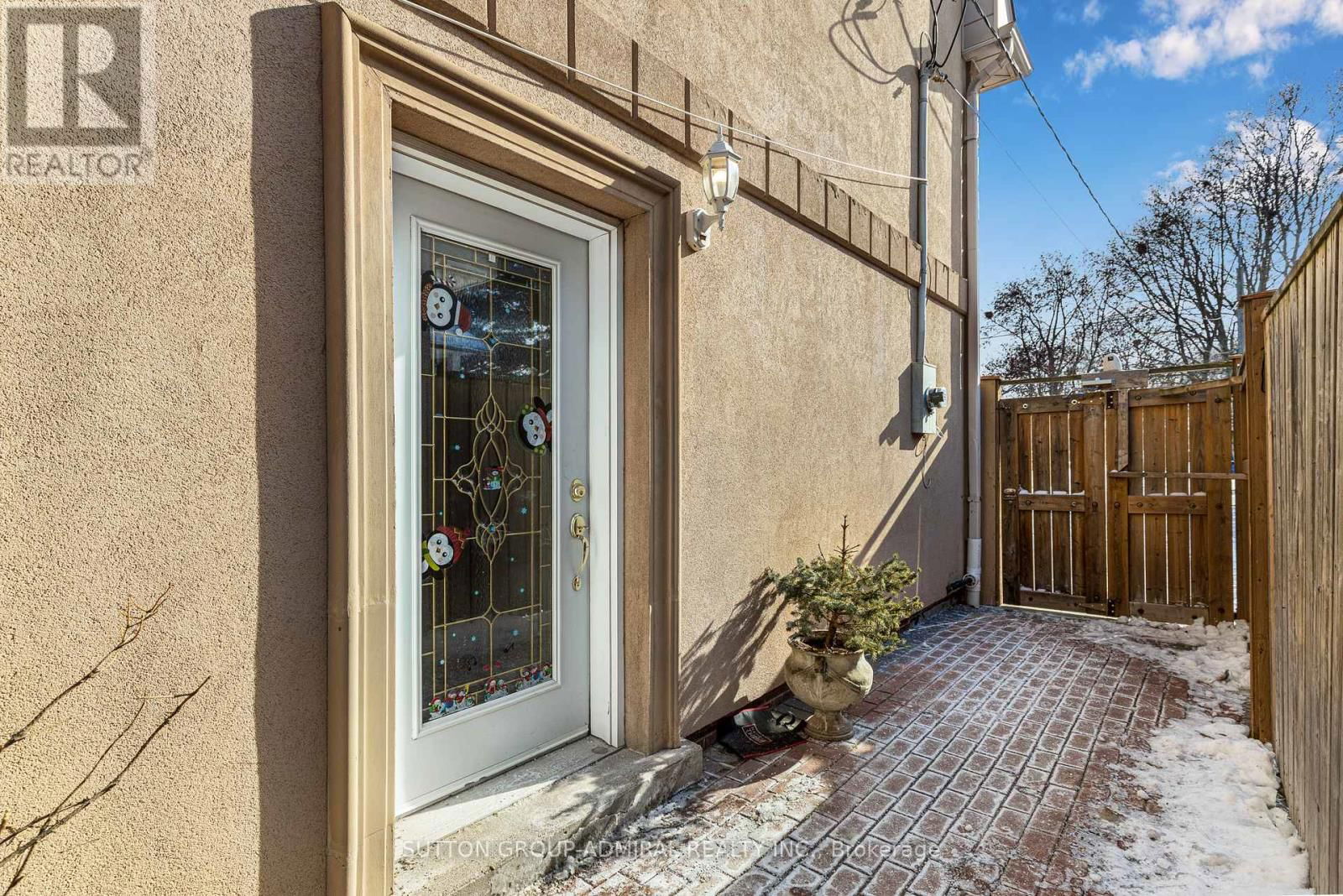 42 GLEN LONG AVENUE Image 20
