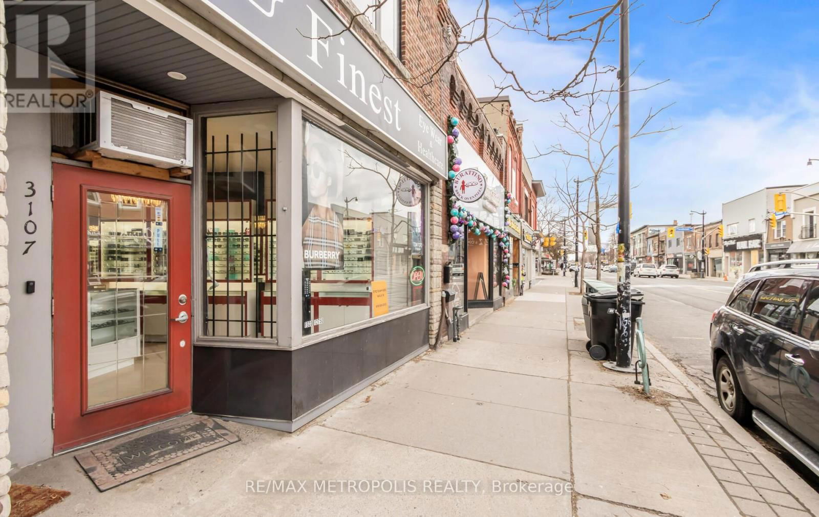 3107 DUNDAS STREET W Image 4