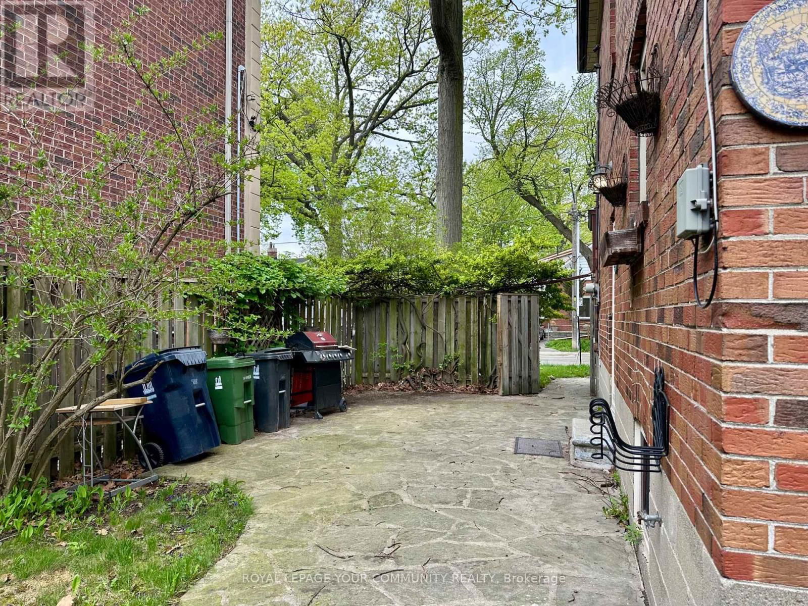 65 LONG BRANCH AVENUE Image 16