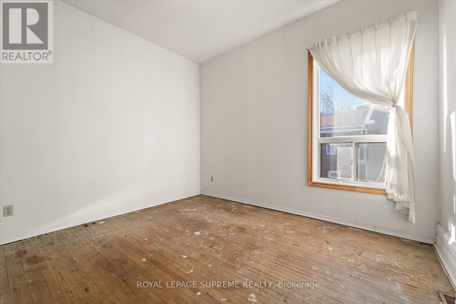 1309 KING STREET WEST Image 24