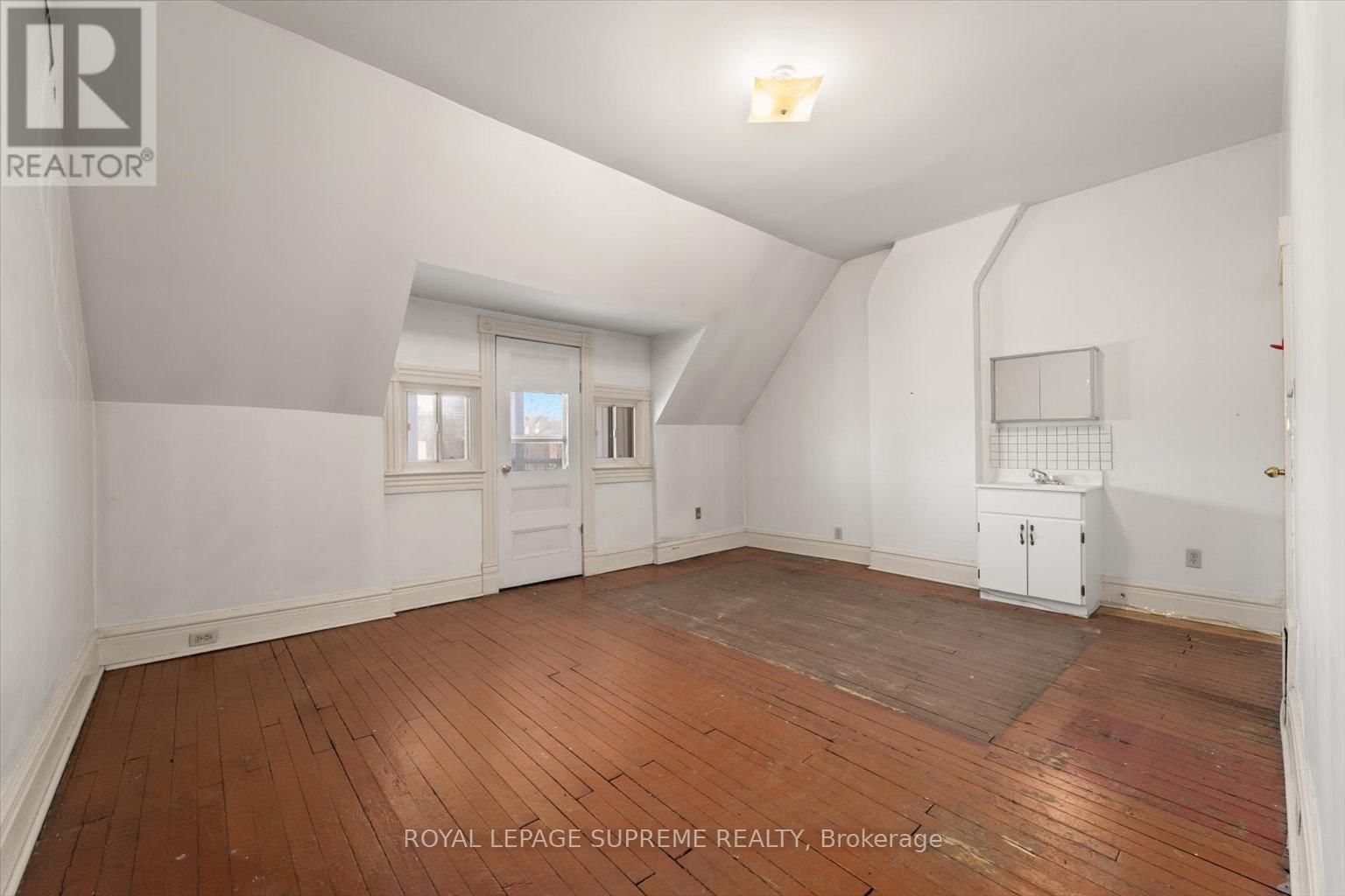 1309 KING STREET WEST Image 29