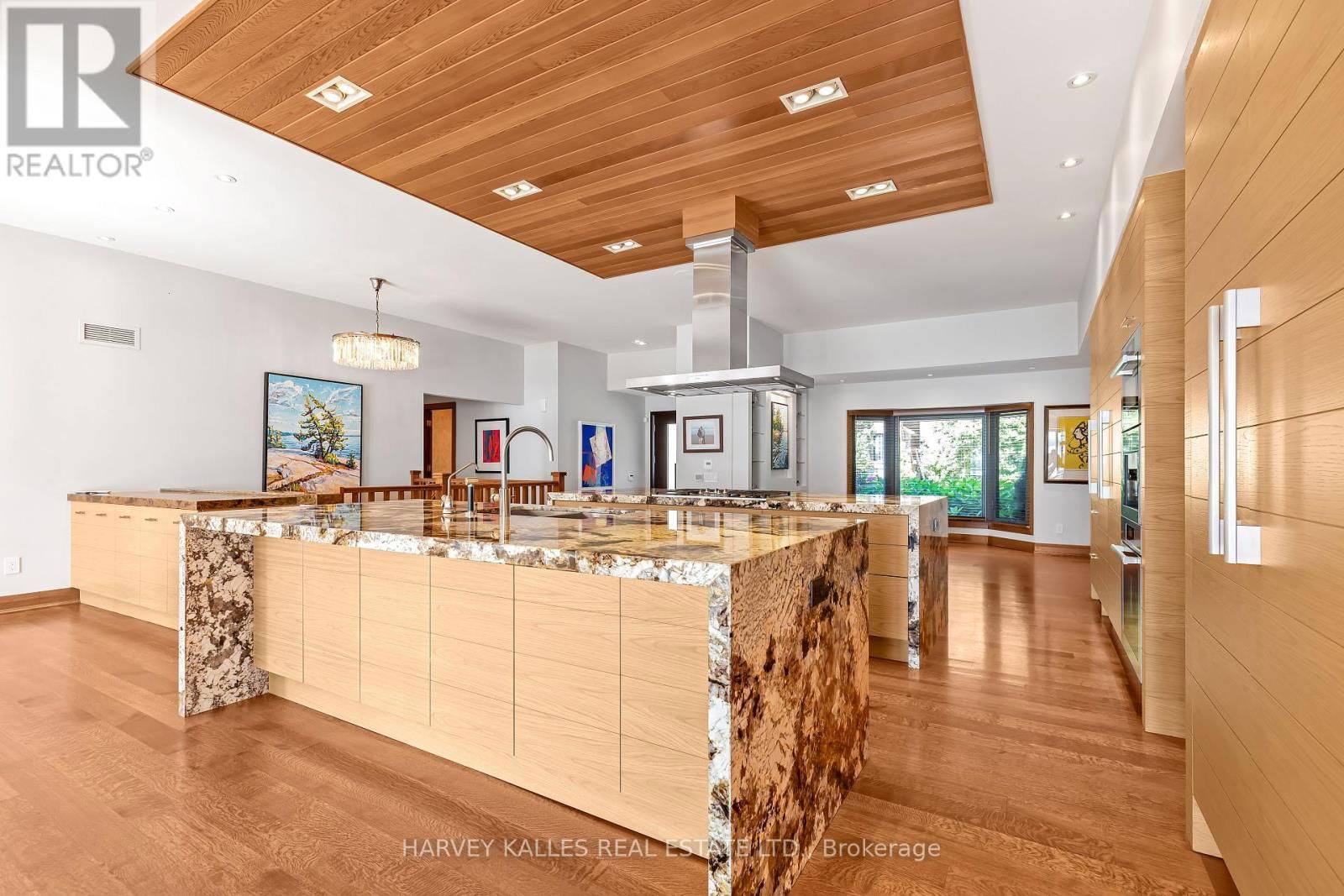 90 OAKLANDS PARK COURT Image 10