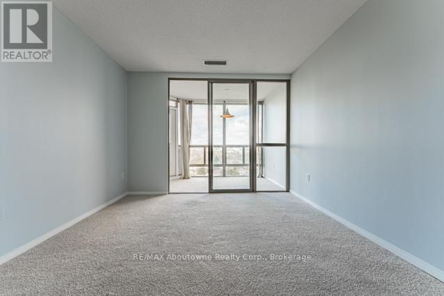 1209 - 5080 PINEDALE AVENUE Image 13