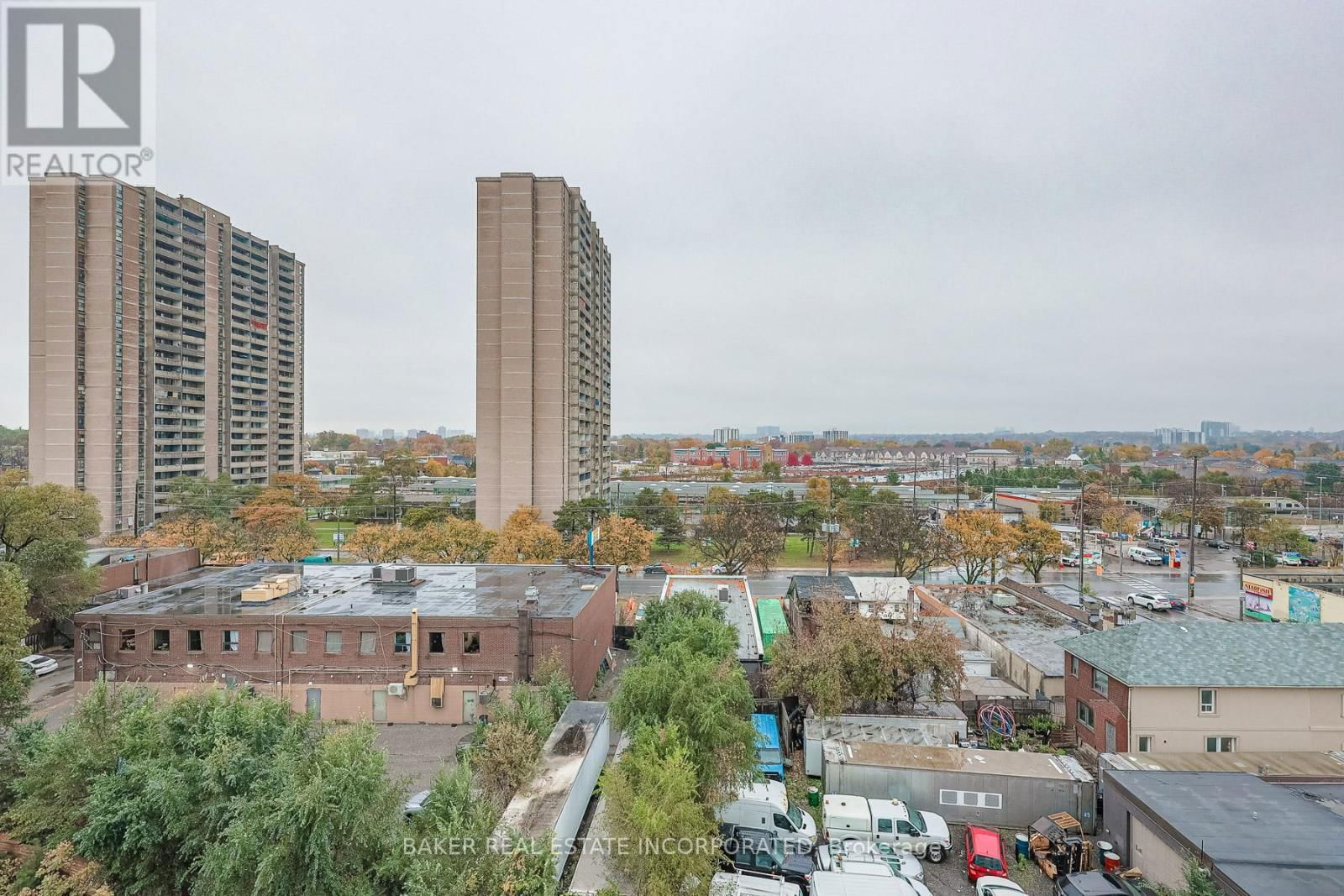 701 - 10 WILBY CRESCENT Image 34