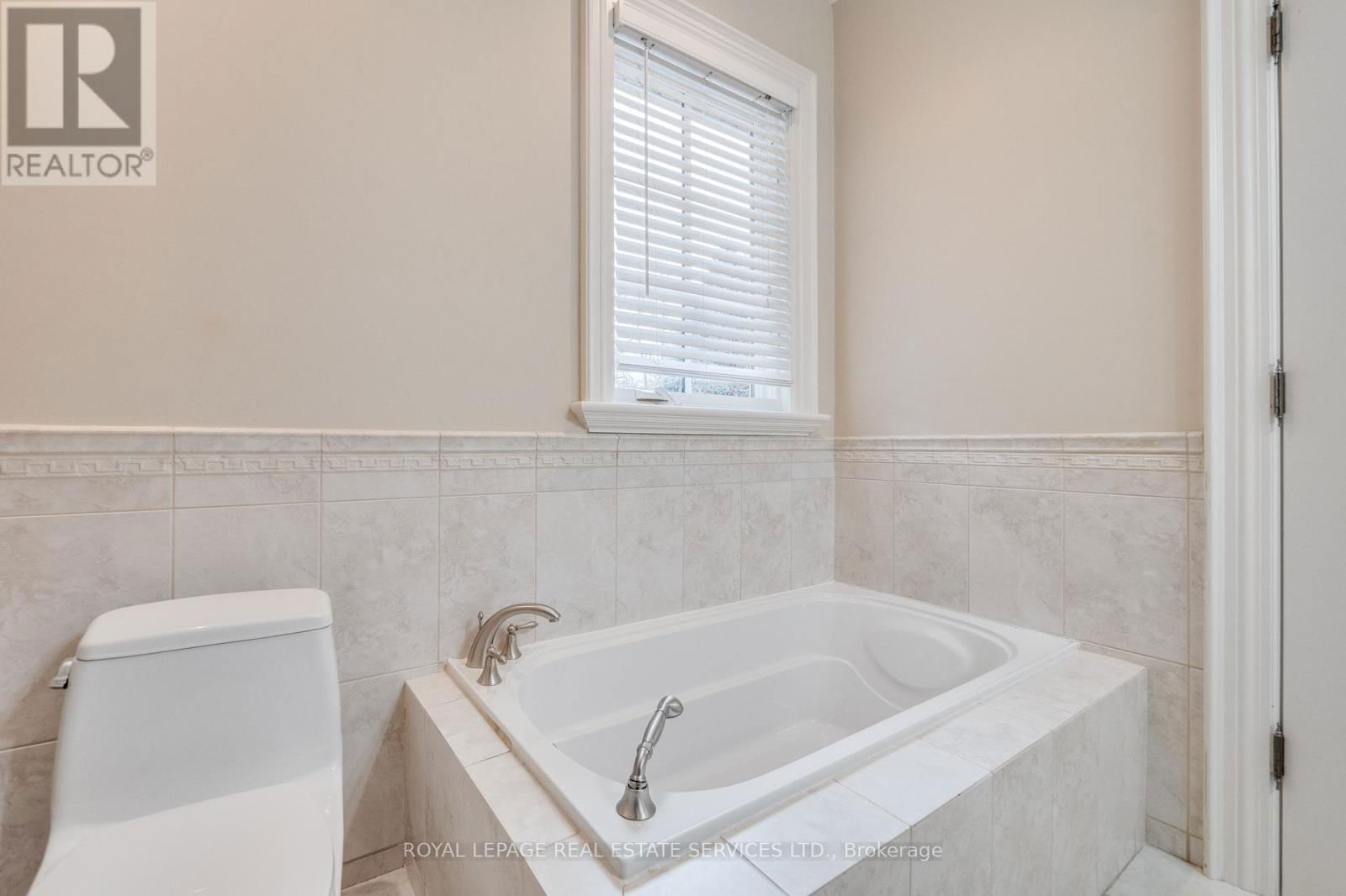 503 MEADOW WOOD ROAD Image 16