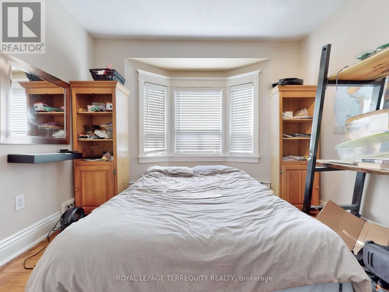 197 PARK LAWN ROAD Image 12