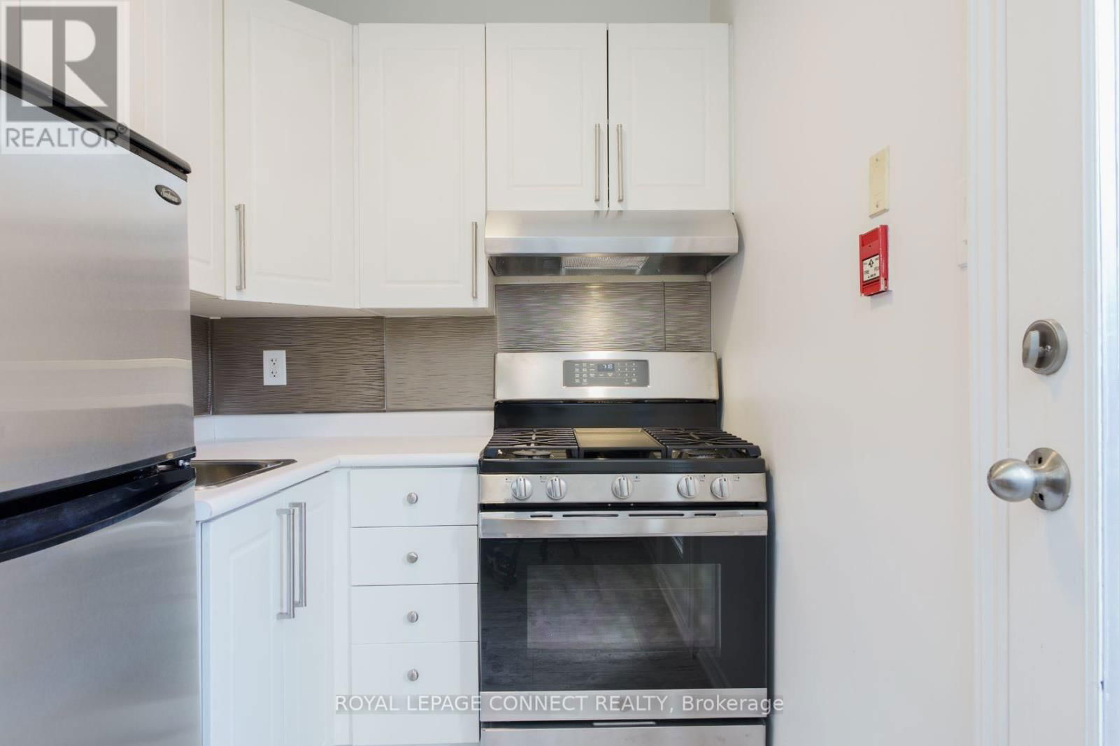 307 PACIFIC AVENUE Image 17