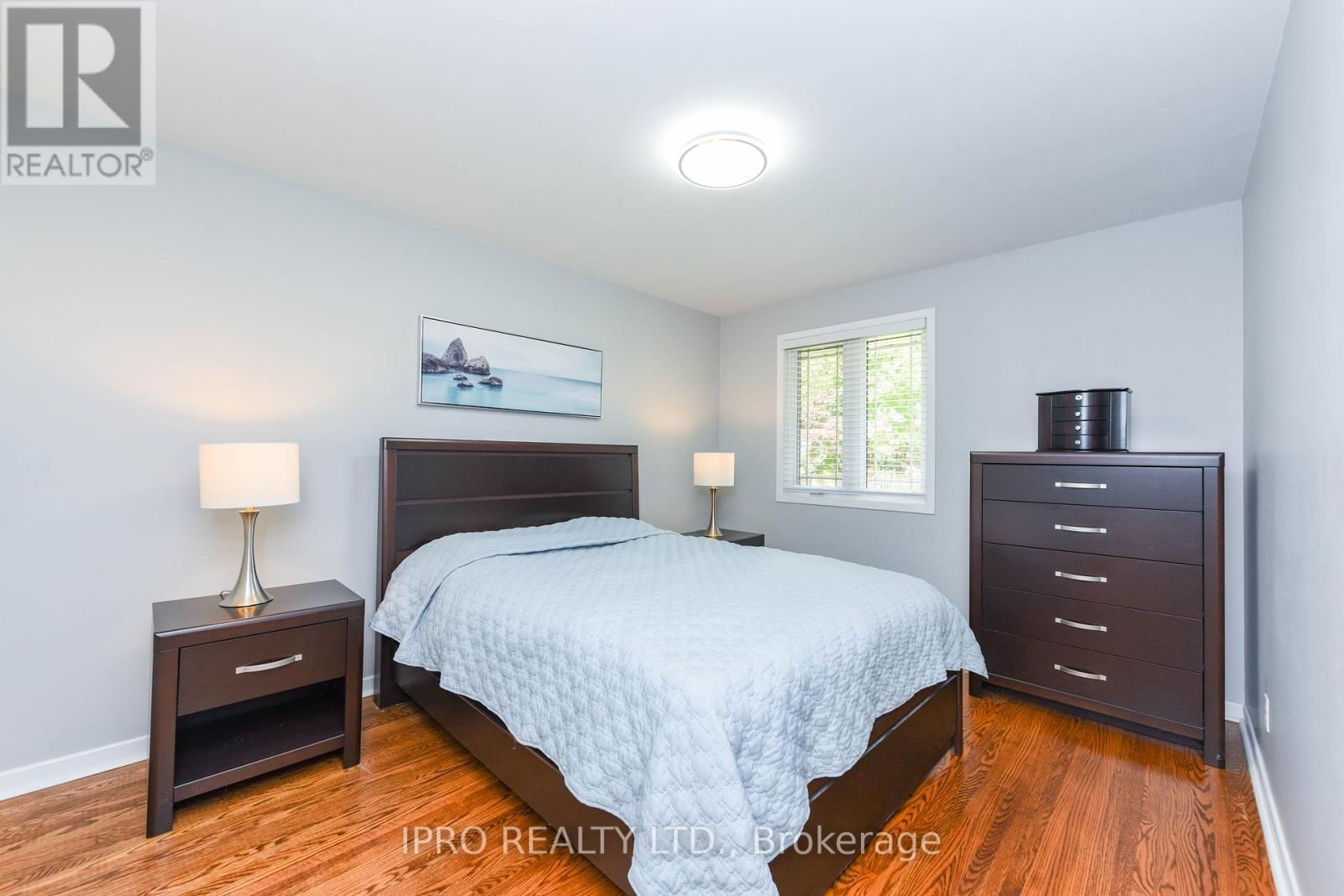 404 CLAIRCREST AVENUE Image 16