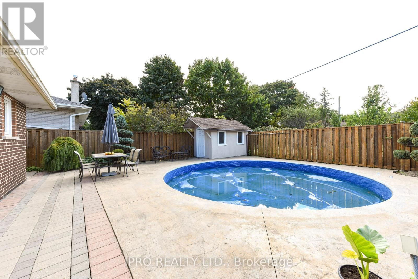 404 CLAIRCREST AVENUE Image 28